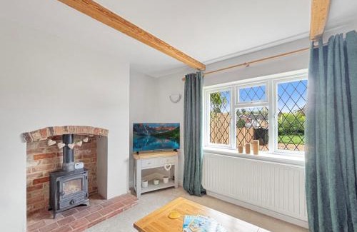 Grantham Casa | Amaya Eleven - 3 bed cottage in village