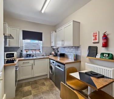 Grantham Apartamento | Amaya Five - Newly renovated - Very spacious - Sleeps 6 - Walking distance to town centre - Grantham