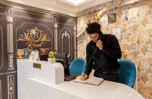 Sector 70 Apartamento | Amaze Stays Noida Sector 70