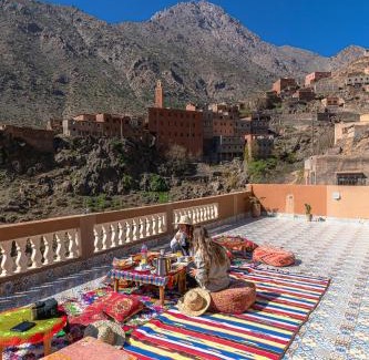Imlil Cama Y Desayuno | Amazigh Family Riad