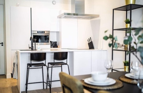 Delfshaven Apartamento | Amazing 1 Bedroom Serviced Apartment 53m2 -NB304A-
