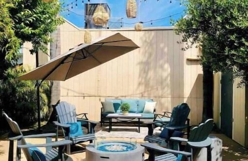 Napa Cabaña | Amazing 2 Bedroom/2 Bath Cottage in the heart of Downtown Napa