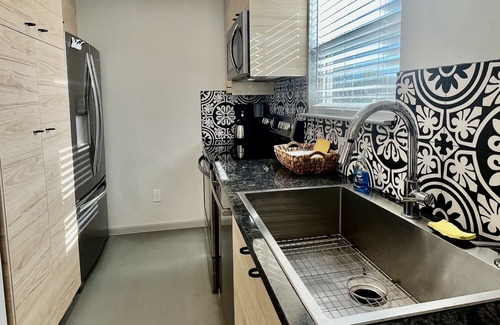 Franklin Park Casa | Amazing 2bd Townhome close to Downtown