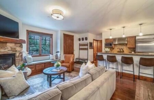 West End Condominio | Amazing 3 Bedroom Aspen Core Townhome Sleeps 8