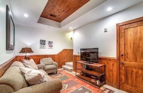 West End Condominio | Amazing 3 Bedroom Aspen Core Townhome Sleeps 8