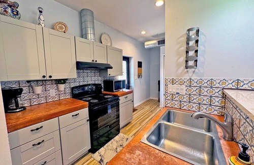 Burnet Casa | Amazing 3 Bedroom Barndominium on Lake Buchanan