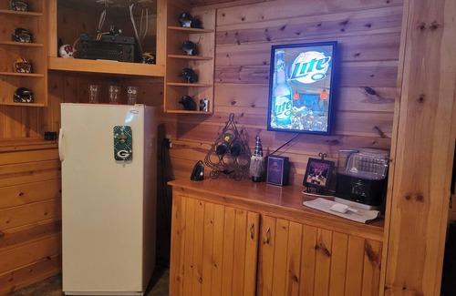 Abrams Casa | Amazing 3 bedroom house 20 minutes from green bay.