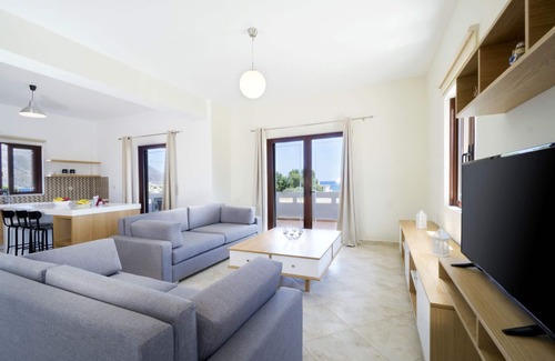 Trachilos Villa | Increíble villa de 3 dormitorios junto a la playa de arena