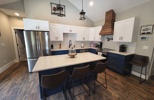 Boone Cabina | Amazing 3BR 3BA Boone Hideaway-Newer Built