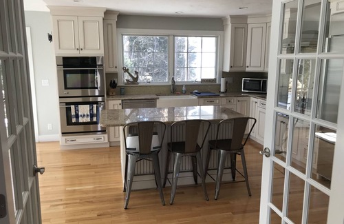 Mashpee Casa | Increíble 4 BD Home en New Seabury ubicado frente al Popponesset Marketplace