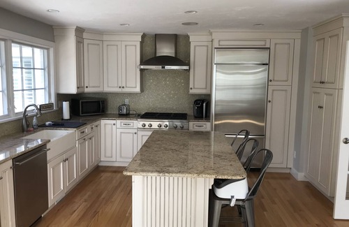 Mashpee Casa | Increíble 4 BD Home en New Seabury ubicado frente al Popponesset Marketplace