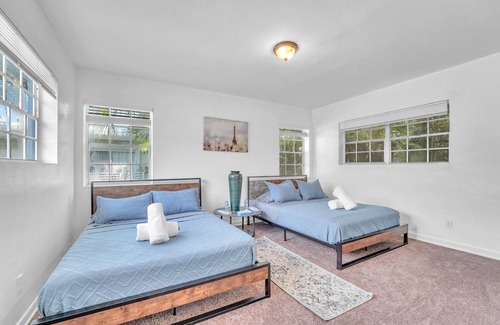 Bay Harbor Islands Apartamento | Amazing 4 bed Townhouse. Near Beach