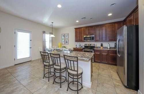 The Pines Casa | Amazing 4 Bedroom 3 Bathroom Complete House