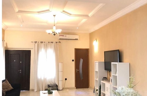 Ikeja Hotel | Amazing 4 Bedroom Duplex in Ikeja Allen Avenue