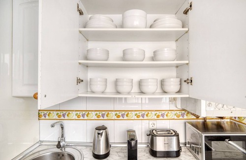 Almagro Apartamento | Amazing Almagro 2BR, in the heart of Madrid, by Blueground