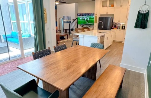 Mueller Casa | Amazing Amenities! Mueller-King Bed-Gym/Tonal-Pool-Arcade