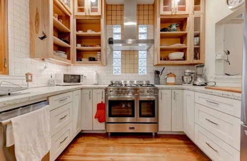 Hyde Park Casa | Amazing and Unique Spacious 3bd in Hyde Park