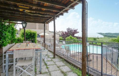 Casole d'Elsa Apartamento | Amazing Apartment In Casole D'elsa