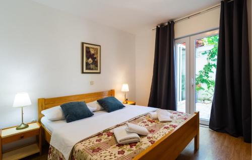 Bol Apartamento | Amazing Apartment In Bol With Wifi