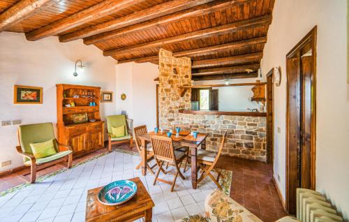 Collesano Apartamento | Amazing Apartment In Collesano Pa