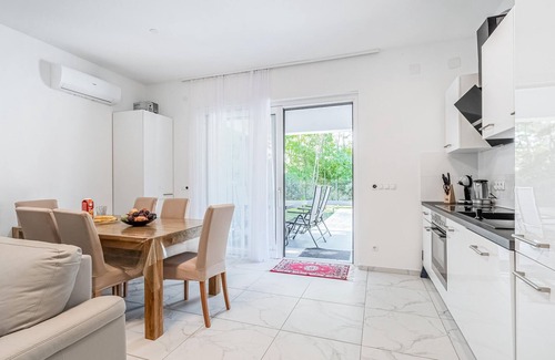 Nedescina Apartamento | Increíble apartamento en Nedescina
