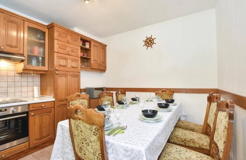 Jesenice Apartamento | Increíble apartamento en Jesenice con.
