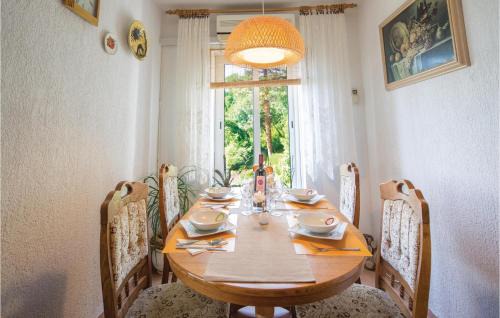 Kraljevica Apartamento | Amazing Apartment In Kraljevica