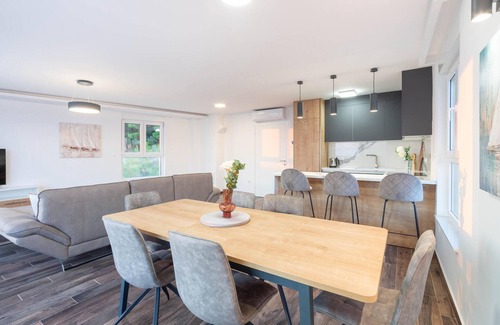 Moca Apartamento | Apartamento espectacular en Makarska