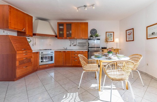 Rabac Apartamento | Increíble apartamento en Rabac con WiFi