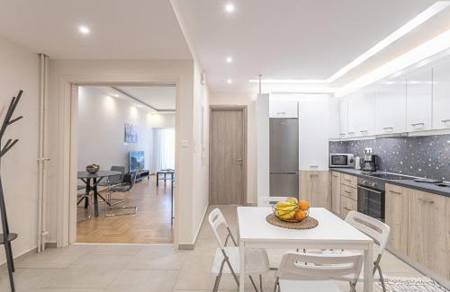 Ampelokipoi Apartamento | Amazing apartment near metro Station!