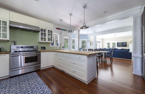 Misquamicut Casa | Amazing Beach House in the Woods with Pool and Hot Tub