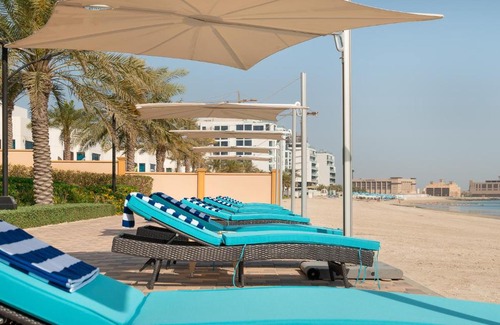 Palm Jumeirah Apartamento | Amazing BeachFront Apartments near Atlantis Waterpark by Simply Comfort Sarai Palm Jumeirah