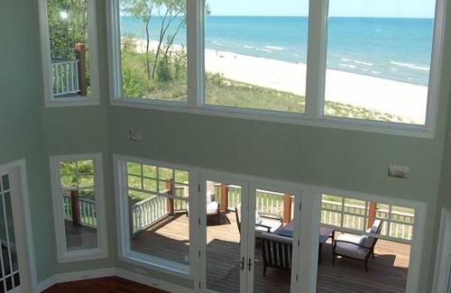 Union Pier Casa | 7500 pies cuadrados Casa frente al mar en Union Pier Sleeps 12