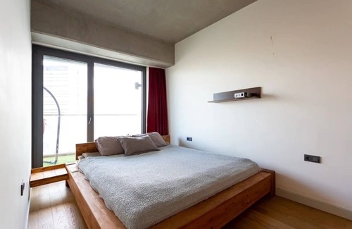 Bomonti Apartamento | Amazing Central King Suite in 2 BR condo W Pool & Gym ( Ideal for long Stay)