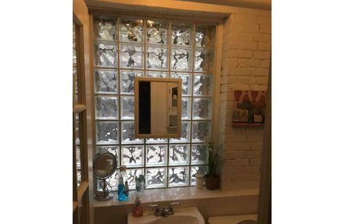 Dupont Casa | Amazing Central Park Garden Apartment !!