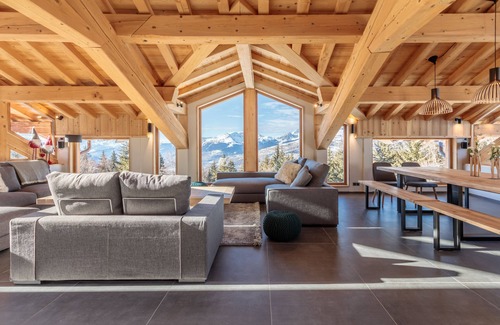 Arc-1800 Chalet De Esquí | Amazing chalet for 19 people, 400m from ski-lift and 12 min walk from centre