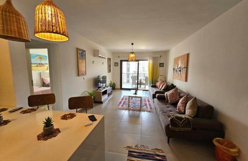 Sidi Abd El-Rahman Apartamento | Amazing chalet for rent in Marassi Marina residence , North coast