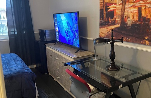 Glen Abbey Casa | Amazing Comfortable Gem at Oakville