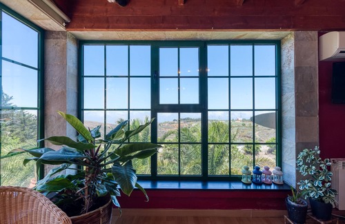 Gáldar Villa | Villa Rural "EL Poleo D&R" con Piscina Climatizada Privada y Solárium
