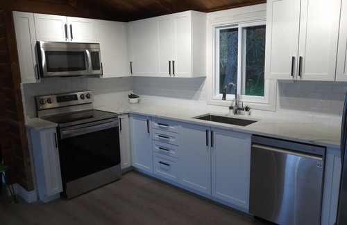 Central Frontenac Cabaña | Amazing Cottage with Great Swimming