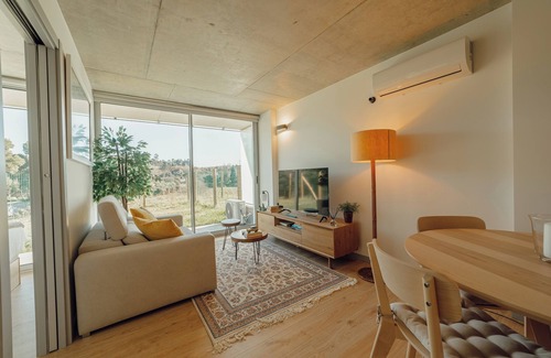 Vila Nova de Gaia Apartamento | Amazing Design Garden by Vacationy