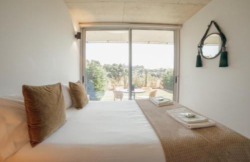 Vila Nova de Gaia Apartamento | Amazing Design With Garden & Pool by Vacationy