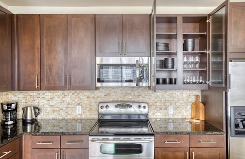 Second Street District Apartamento | Amazing Downtown 1BR w/ Gym & W/D, nr Lady Bird Lake, by Blueground