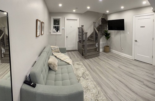 Trinity - Bellwoods Casa | Amazing Downtown House Location !!