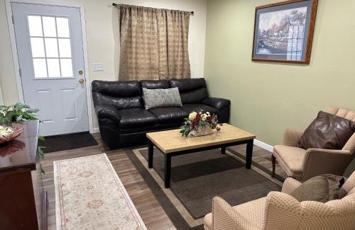 Rose Park Casa | Amazing Duplex Close to airport, downtown
