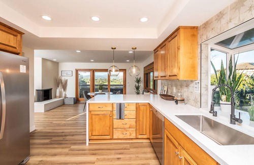 Central Escondido Casa | Amazing Escape with Game Room, Pool & Hot Tub
