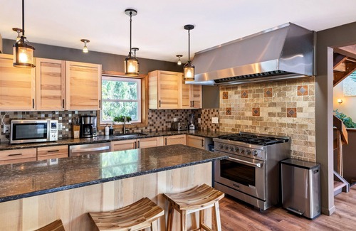 Long Pond Casa | Increíble finca de lujo en el corazón de Poconos con piscina privada climatizada y jacuzzi