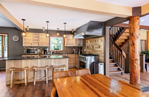 Long Pond Casa | Increíble finca de lujo en el corazón de Poconos con piscina privada climatizada y jacuzzi
