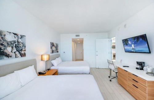 Hallandale Beach Hotel | Amazing Family Studio at Beachwalk on Hallandale