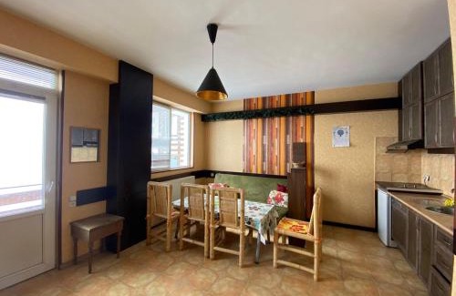 Kazbegi Apartamento | Amazing flat in Gudauri, 5 minutes walk to slopes!